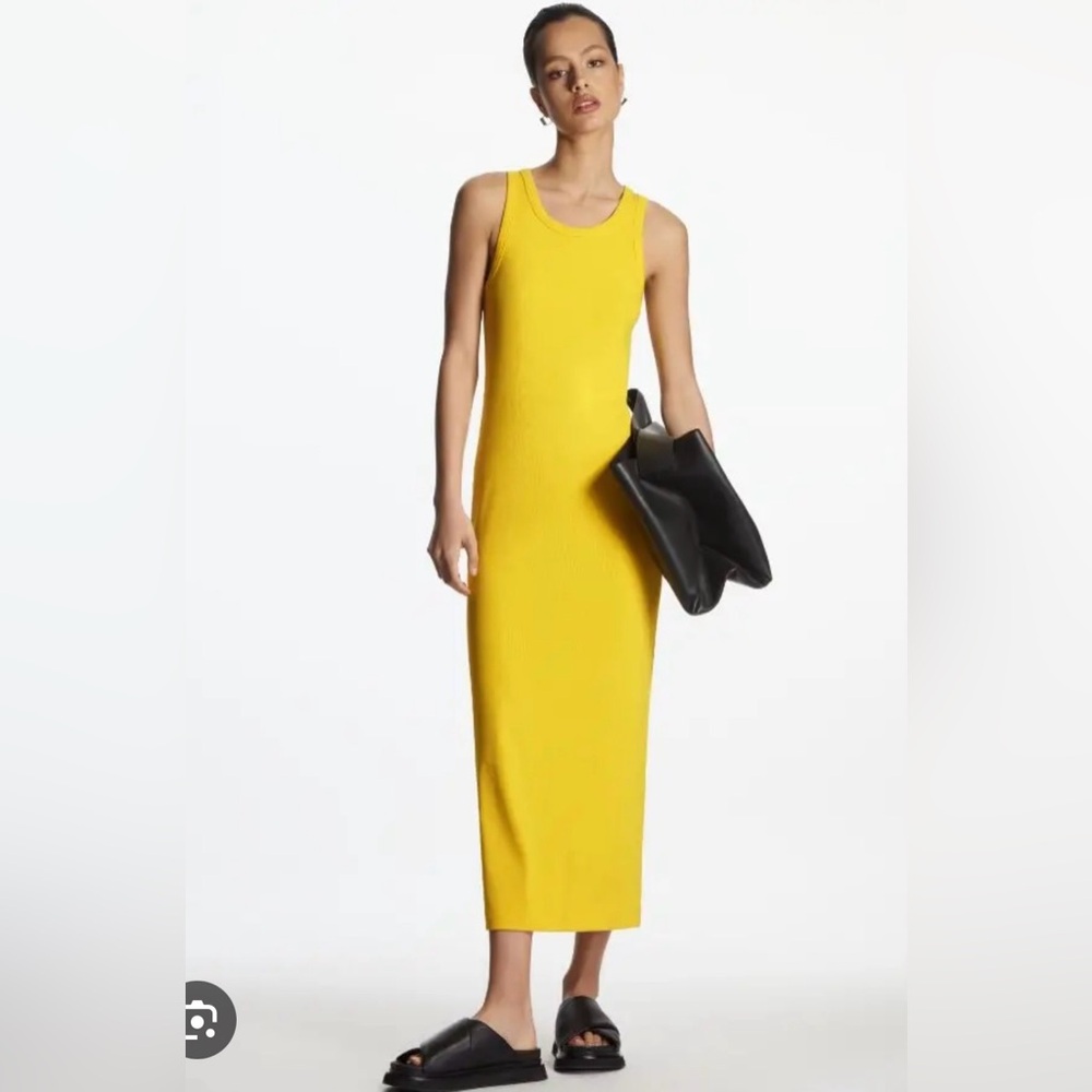 COS - Ribbed Tube Dress